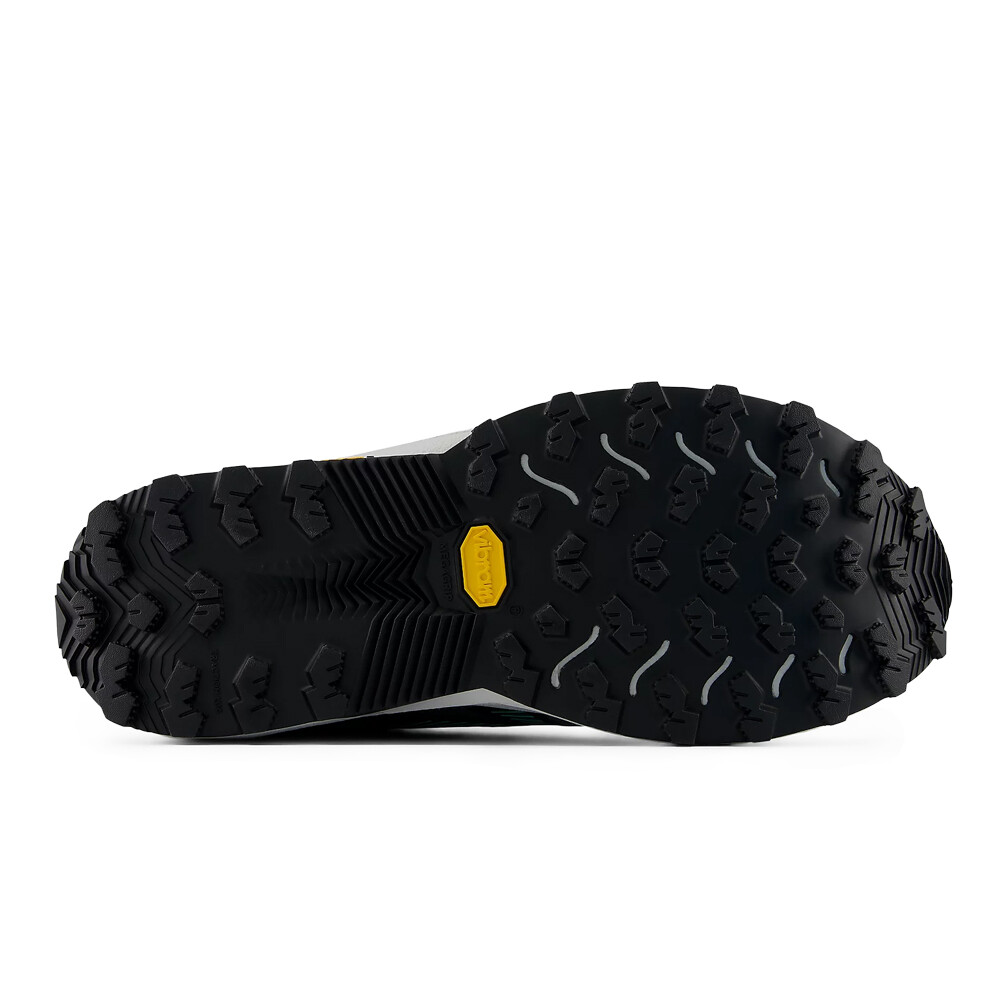 NEW BALANCE REBEL TRAIL