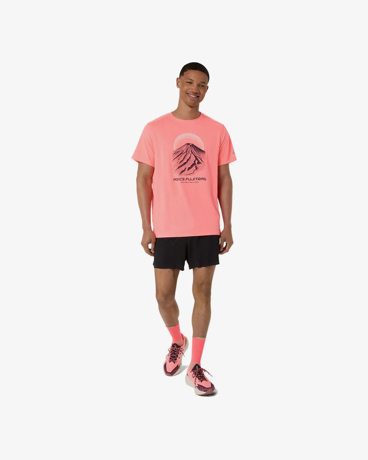 ASICS FUJITRAIL LOGO SS TOP SUN CORAL HOMBRE