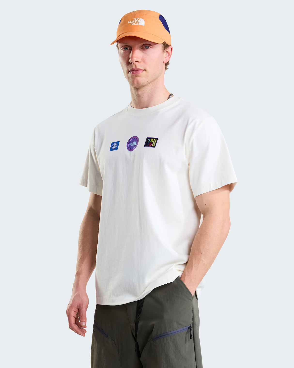 THE NORTH FACE EXPLORER BADGES CAMISETA WHITE DUNE HOMBRE