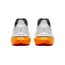SAUCONY ENDORPHIN SPEED 5 WHITE FUEGO HOMBRE