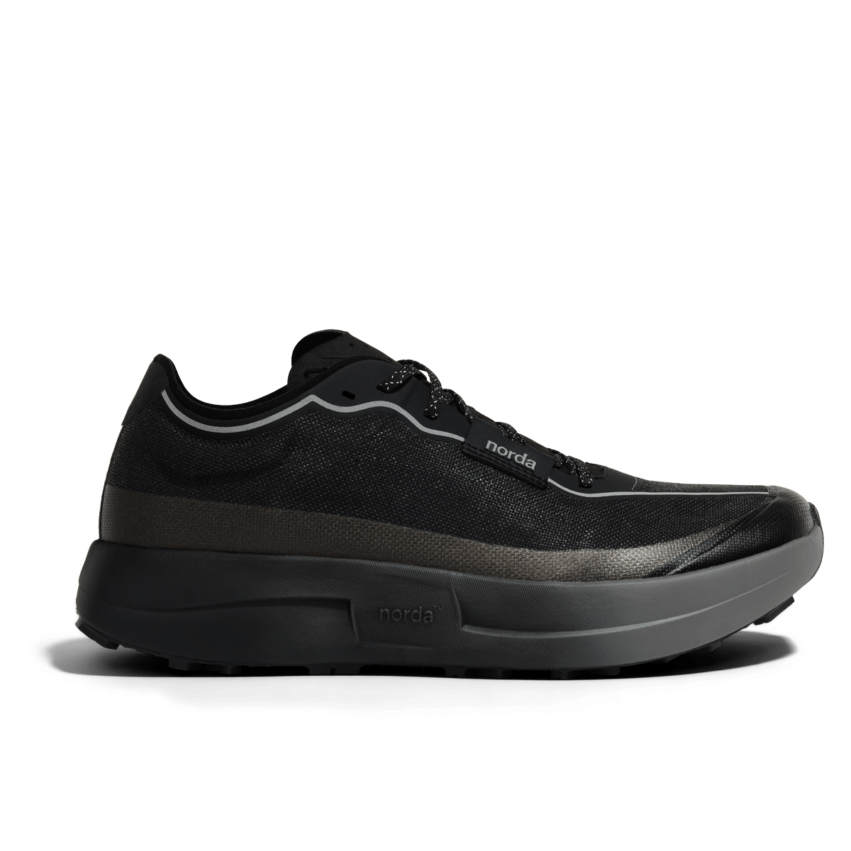 Norda 005 Hombre Stealth Black