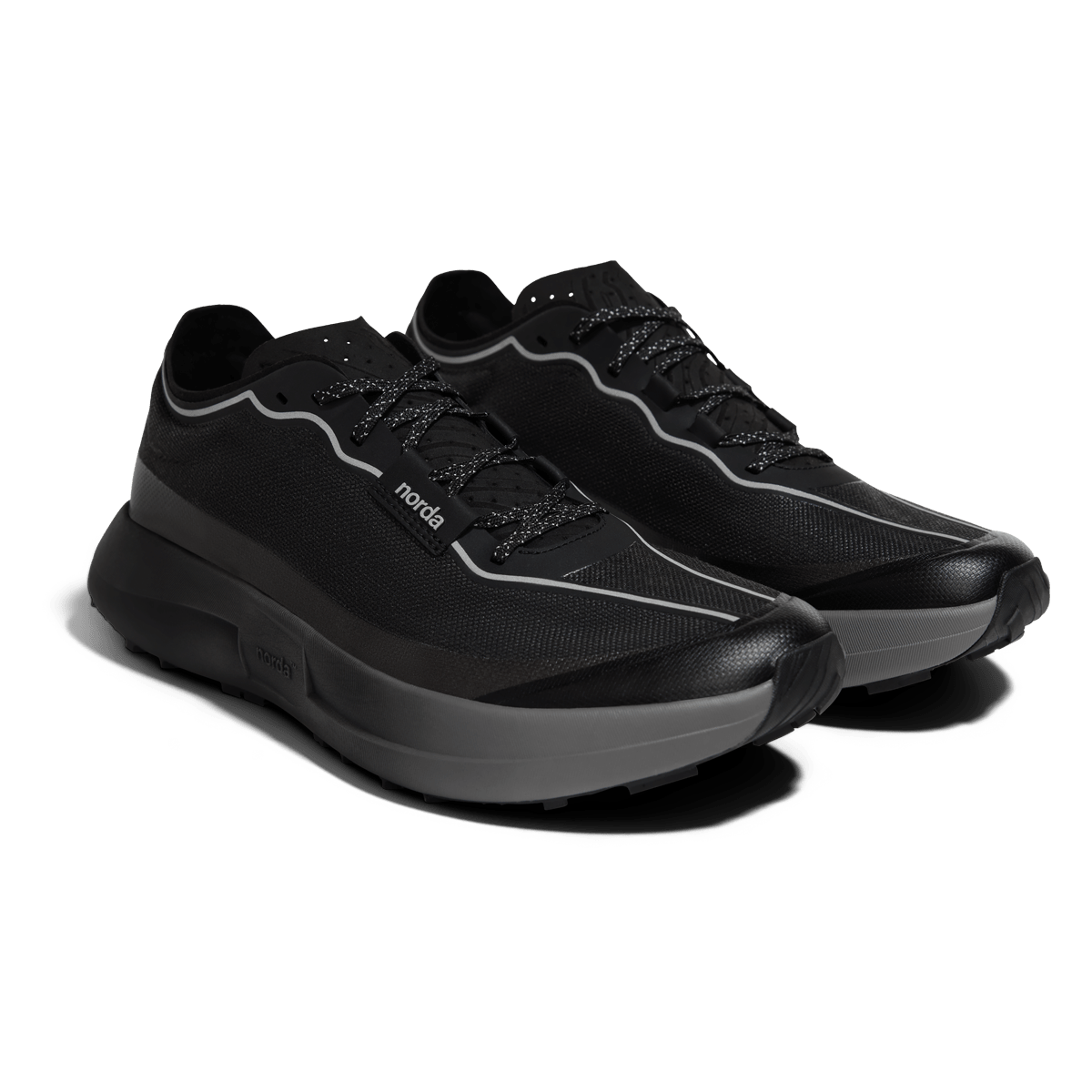 Norda 005 Hombre Stealth Black