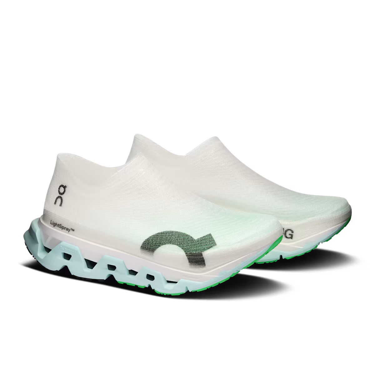 ON RUNNING LIGHTSPRAY CLOUDMONSTER 3 HYPER