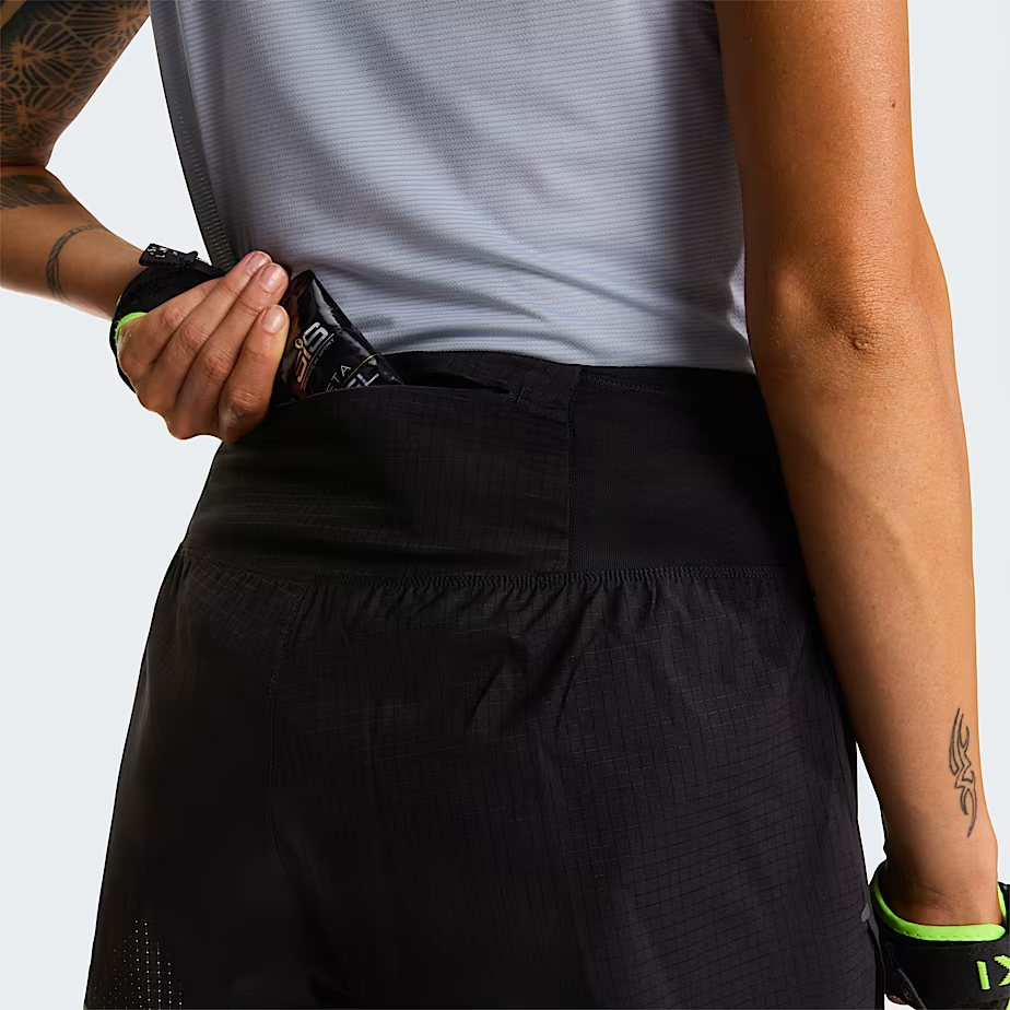 THE NORTH FACE PACESETTER 3 IN SHORT BLACK MUJER
