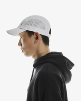 ON RUNNING LIGHTWEIGHT CAP WHITE