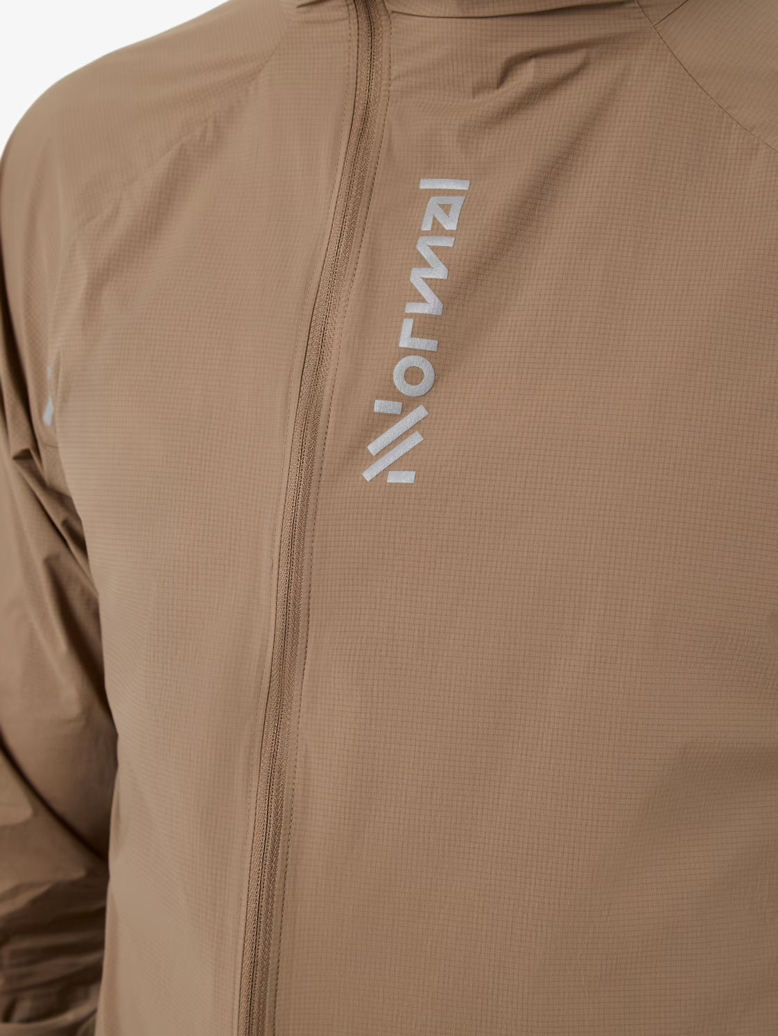 NNORMAL TRAIL WIND JACKET BROWN HOMBRE