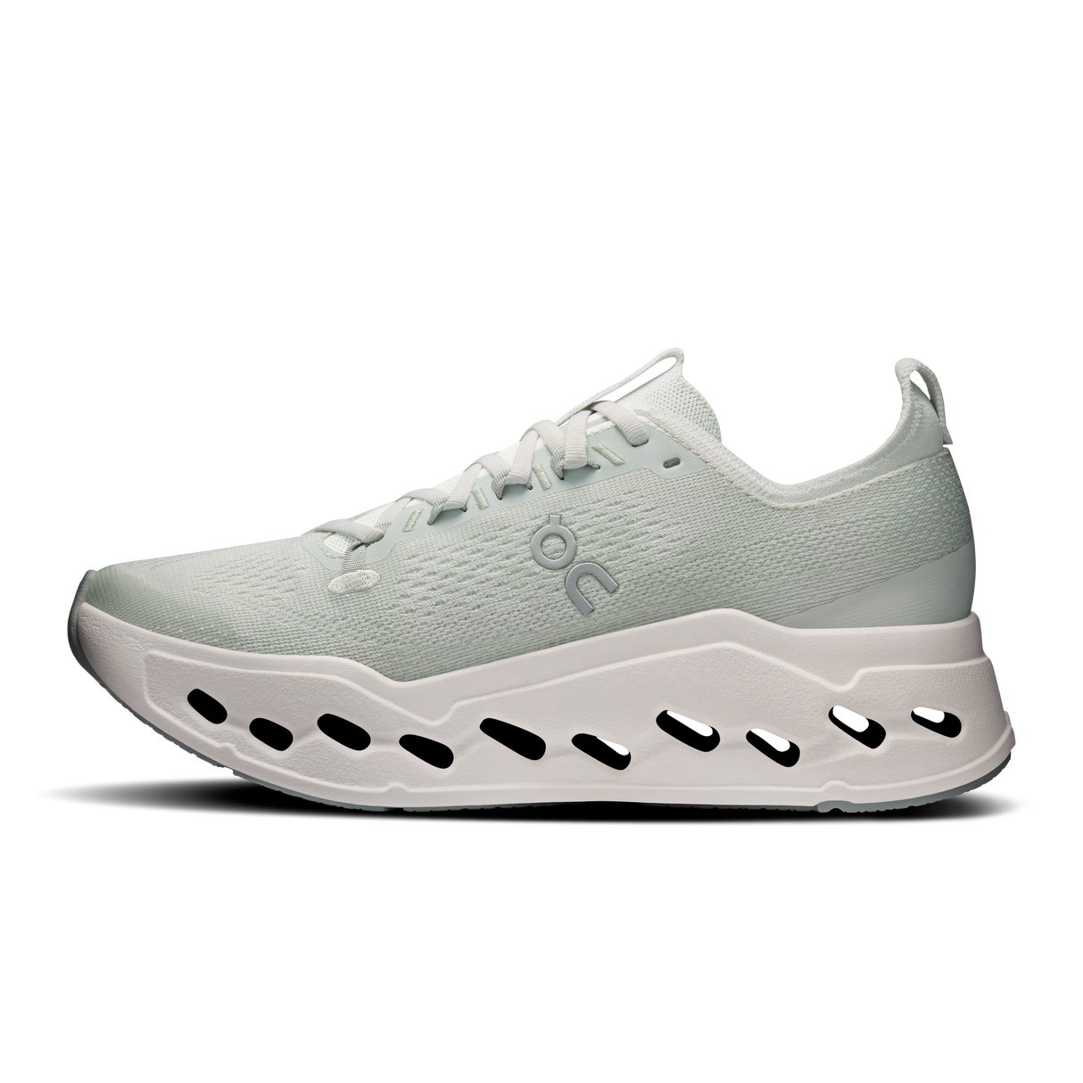 ON RUNNING CLOUDSURFER MAX ICEBERG IVORY MUJER