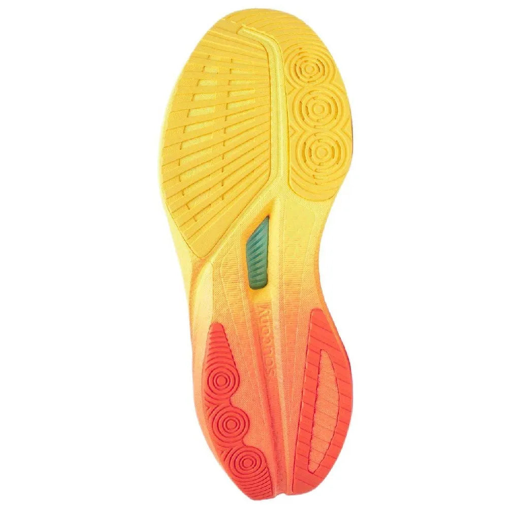 SAUCONY ENDORPHIN SPEED 5 IVORY FIRE HOMBRE