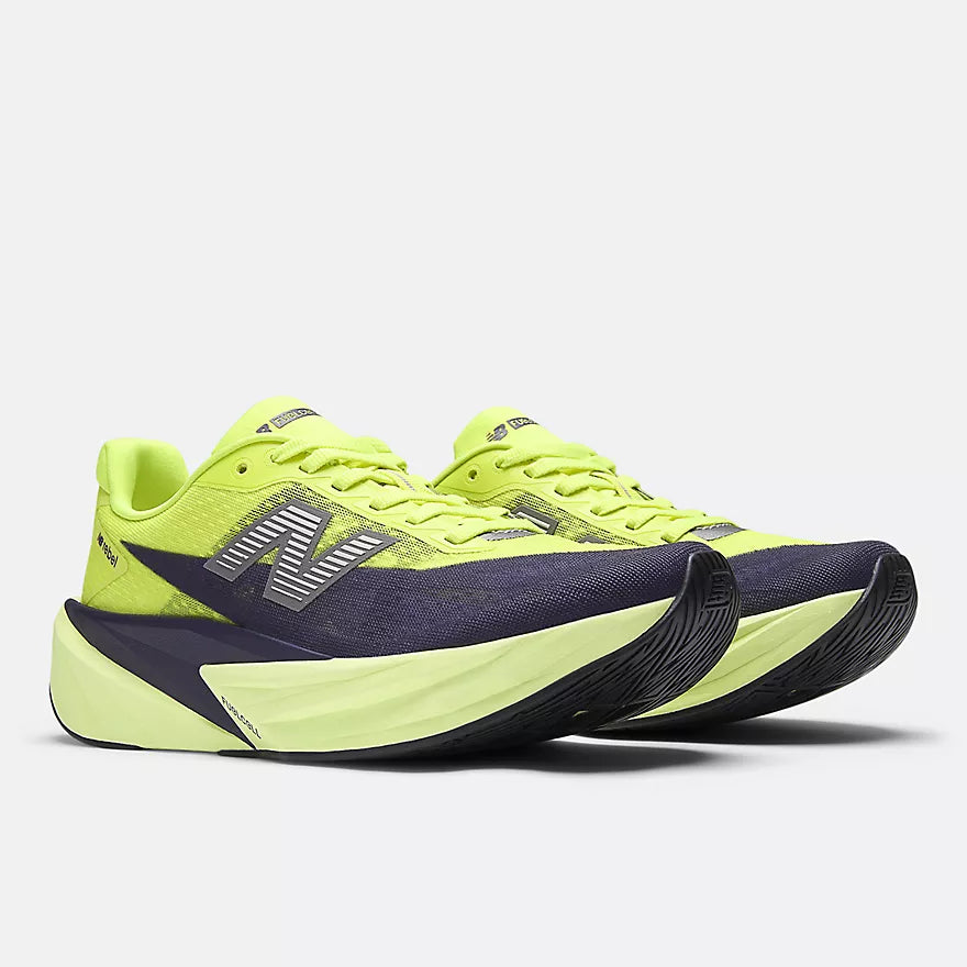 NEW BALANCE FUELCELL REBEL V5 GREEN BLACK SILVER MUJER
