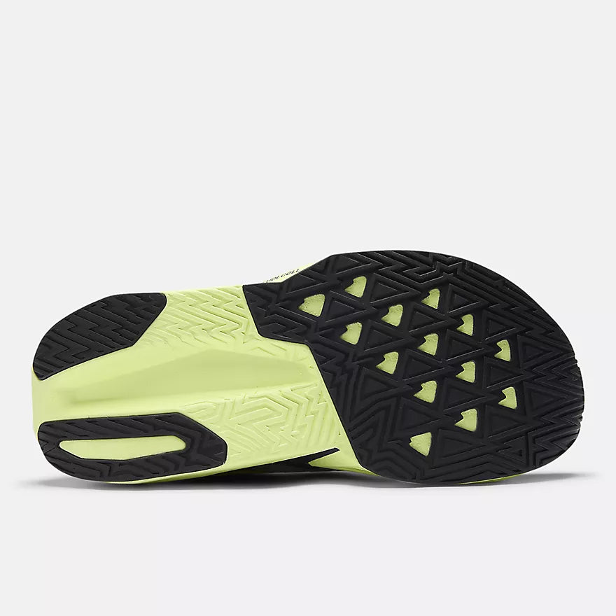 NEW BALANCE FUELCELL REBEL V5 GREEN BLACK SILVER MUJER